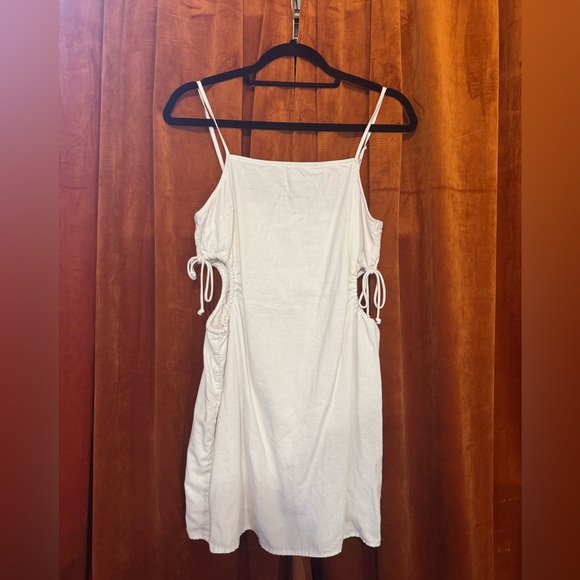Aerie White Linen Dress w Cut Outs - Size Medium - Picture 4 of 5